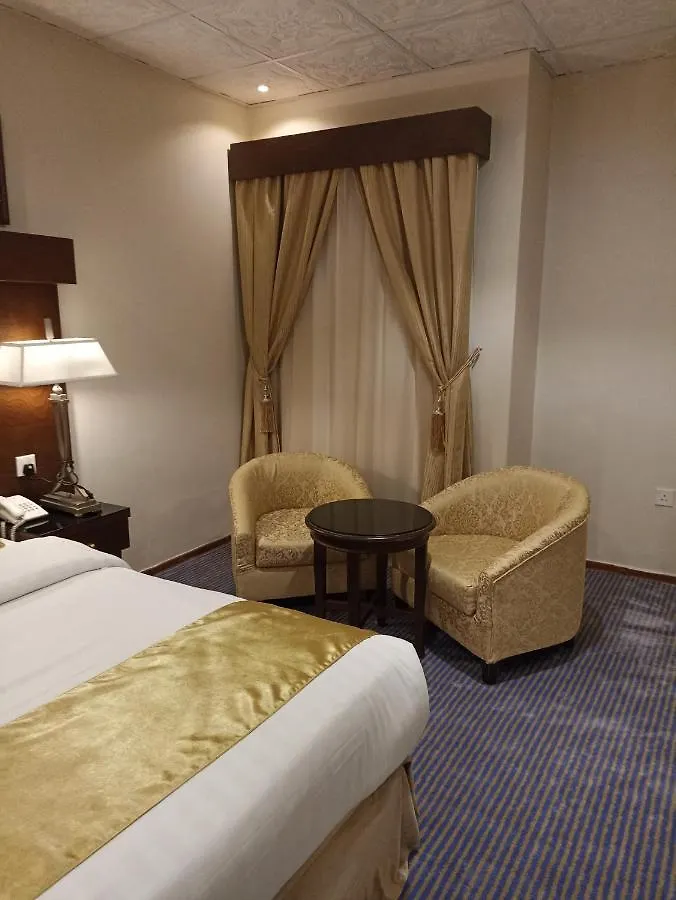Saryet Al Hamra Hotel Apartments Jeddah 3*,