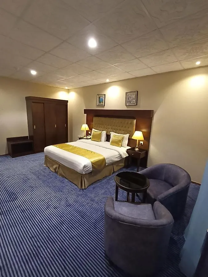Saryet Al Hamra Hotel Apartments Jeddah 3*,